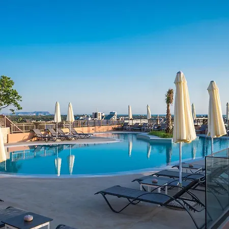 Pyriá Hotel