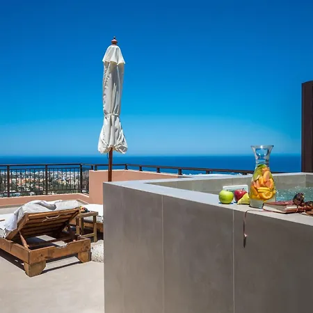 Ξενοδοχείο Pyria Χερσόνησος