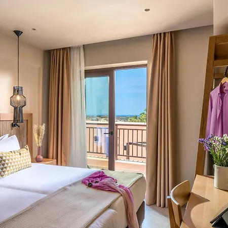 Ξενοδοχείο Pyria Χερσόνησος