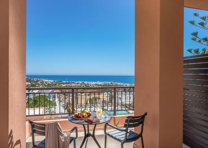 Pyria 4* Χερσόνησος