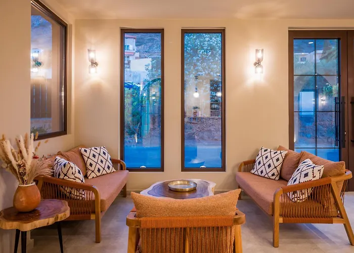 Pyria Ξενοδοχείο 4*